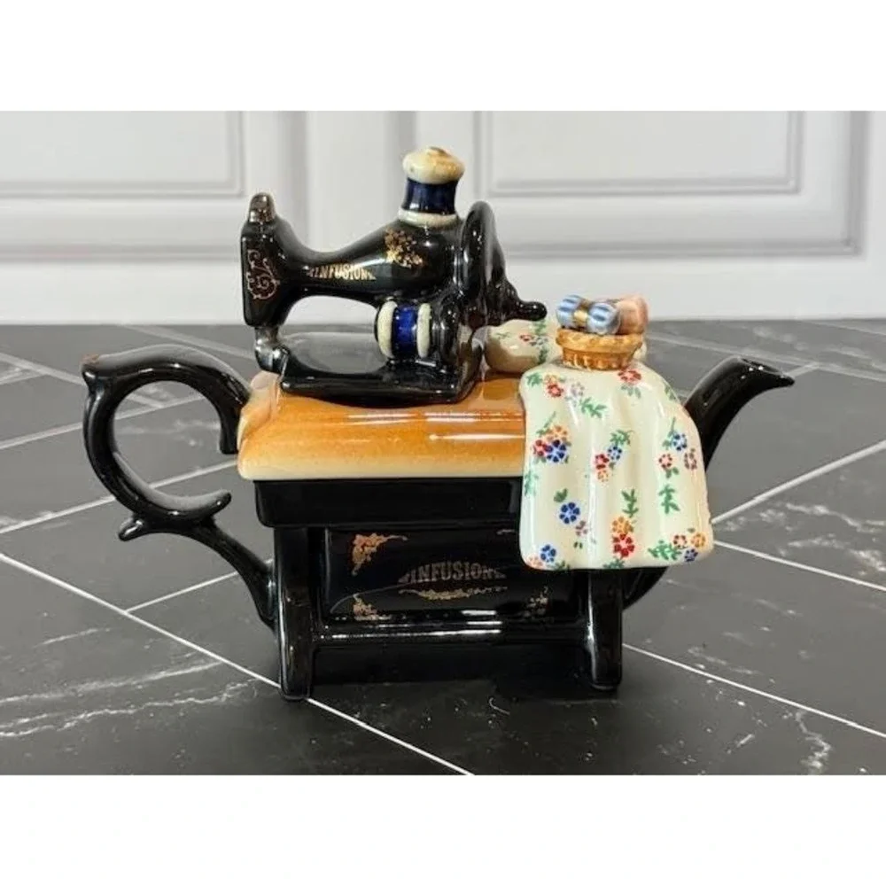 Vintage Cardew Design Mini 